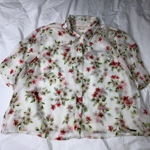 Sheer Floral Cropped Top🌸🌺🍀